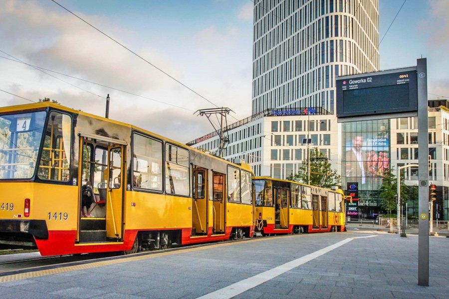 Wypadek na Ochocie. Tramwaje na trasach skróconych