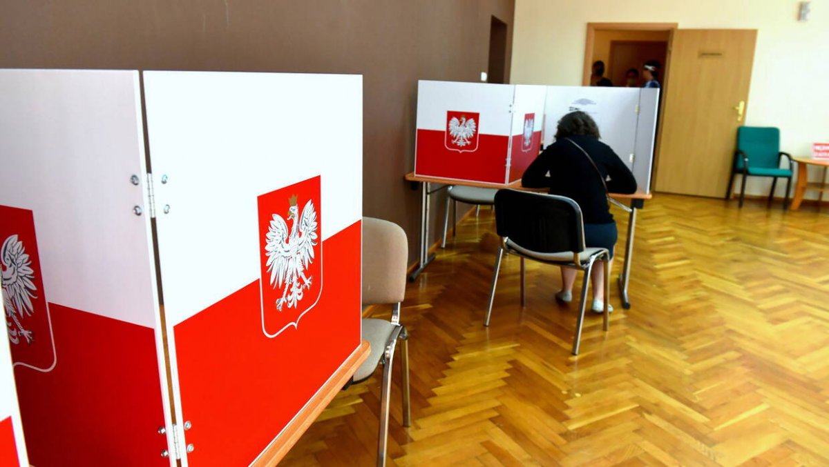 Pijana członkini obwodowej komisji wyborczej - wezwano policję, miała prawie 3,5 promila