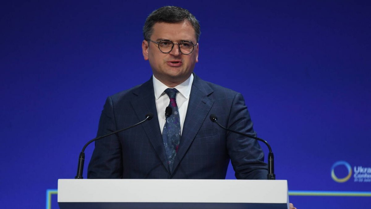 Kułeba: państwa NATO zgodziły się znaleźć systemy obrony powietrznej dla Ukrainy