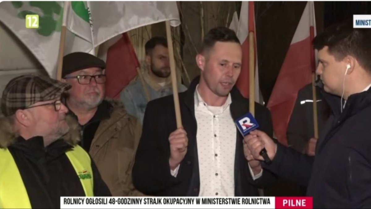 Strajk okupacyjny rolników w Ministerstwie Rolnictwa. Kolejni wyruszają do Warszawy