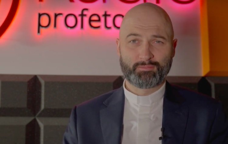 Ksiądz w areszcie, choć budował ośrodek dla ofiar przemocy