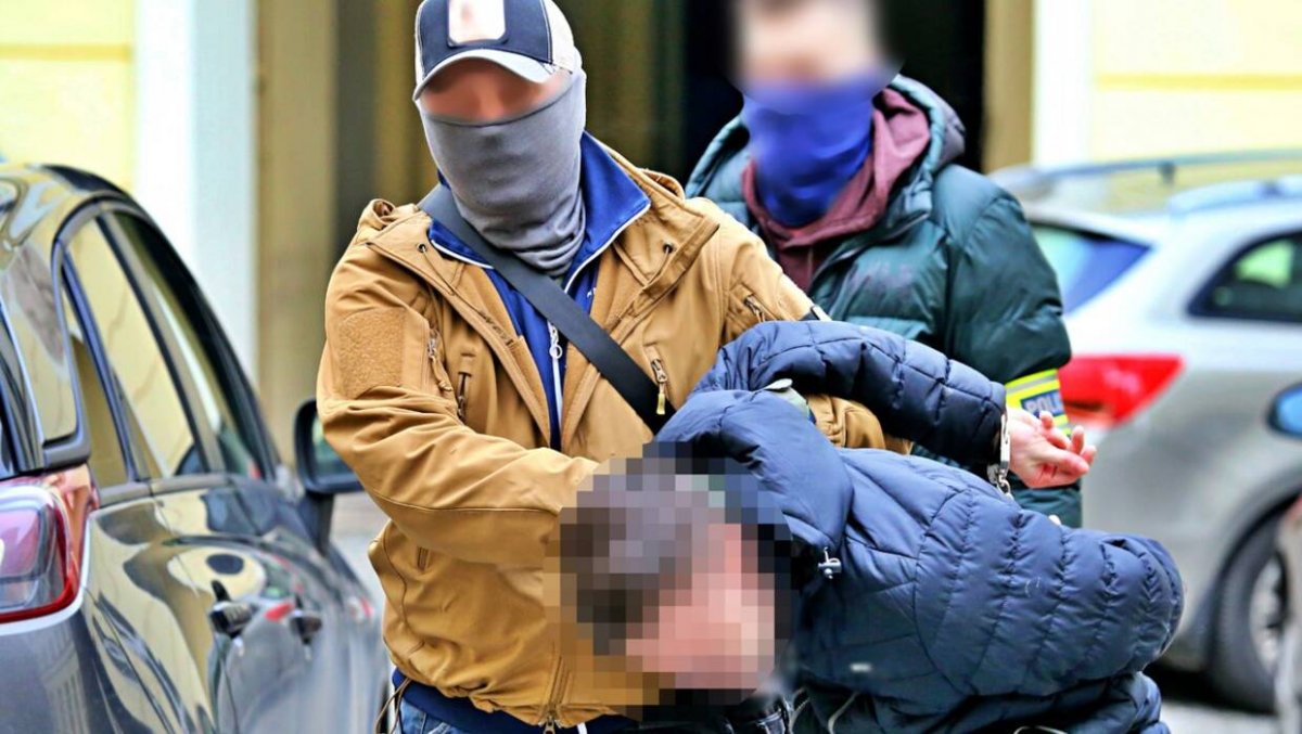 Akcja w domu na Wilanowie. Policja znalazła 320 kg narkotyków