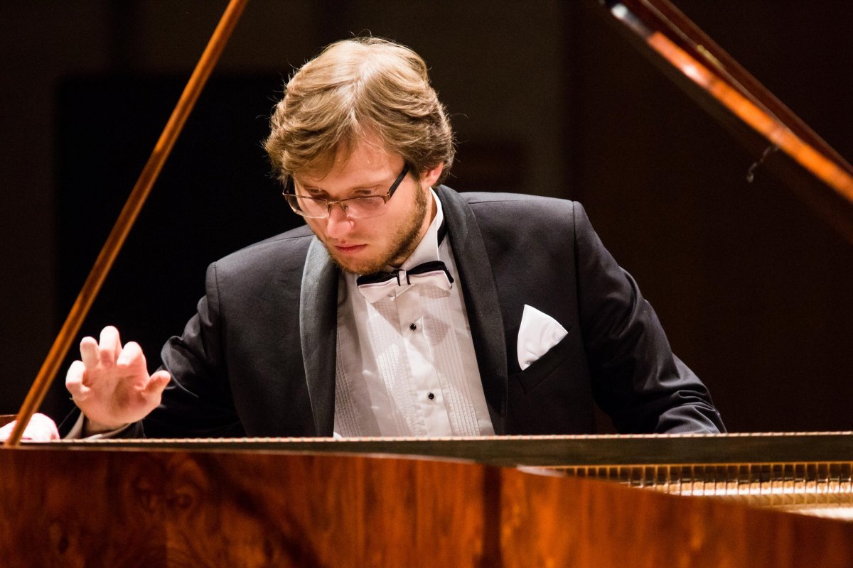 Książek Piano Duo zagra w niedzielę na cztery ręce