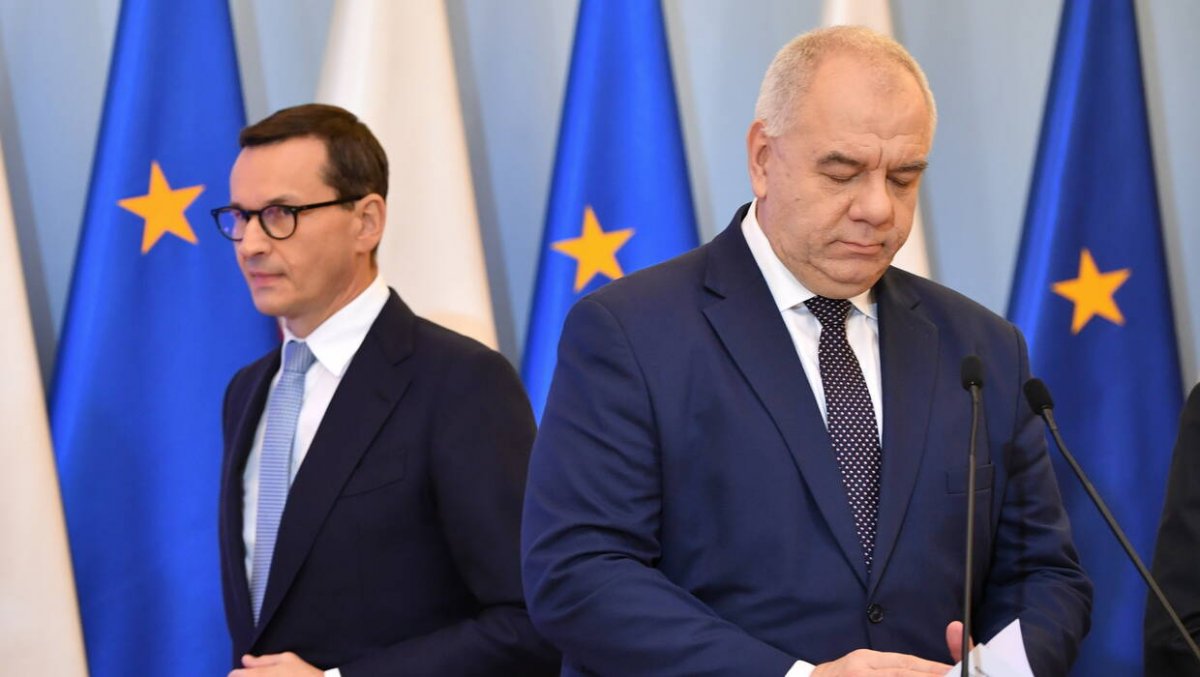 NIK: kierujemy zawiadomienia do prokuratury wobec M. Morawieckiego i J. Sasina 