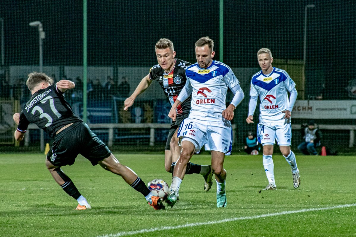 Remis w pierwszoligowych Derbach Mazowsza