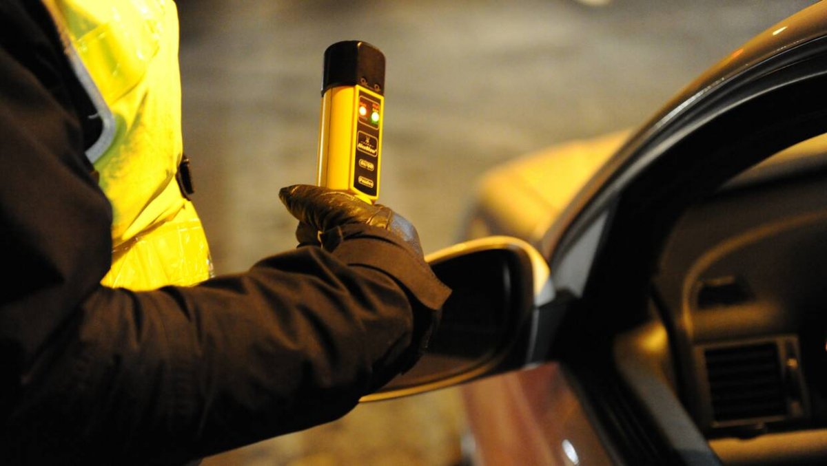 Pierwszy w stolicy pijany kierowca stracił auto