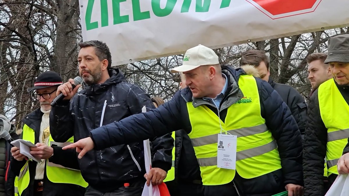[WIDEO] Będziemy się przemieszczać pod Sejm - Protest rolników w Warszawie. Cz. 1