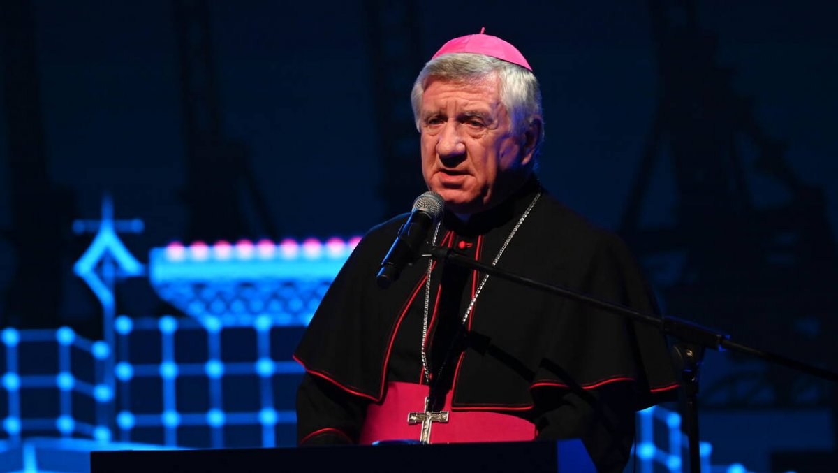 Zmiany w kościele. Abp Andrzej Dzięga rezygnuje z urzędu