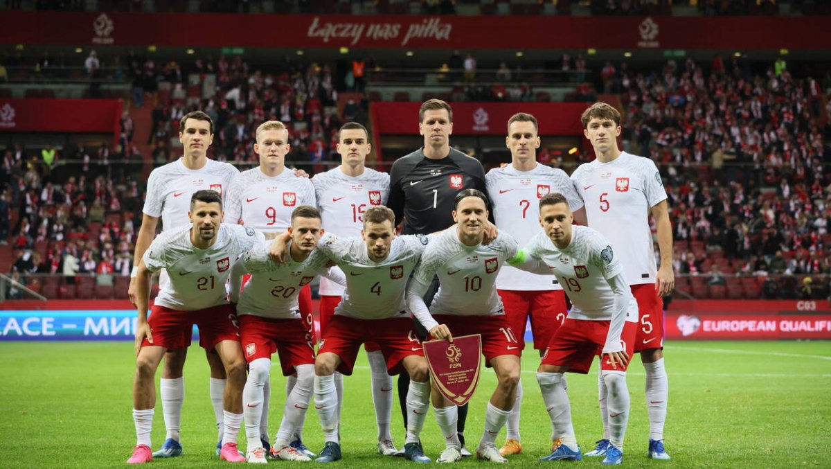 Piłkarska LN - Polska pozna rywali, mocna delegacja PZPN