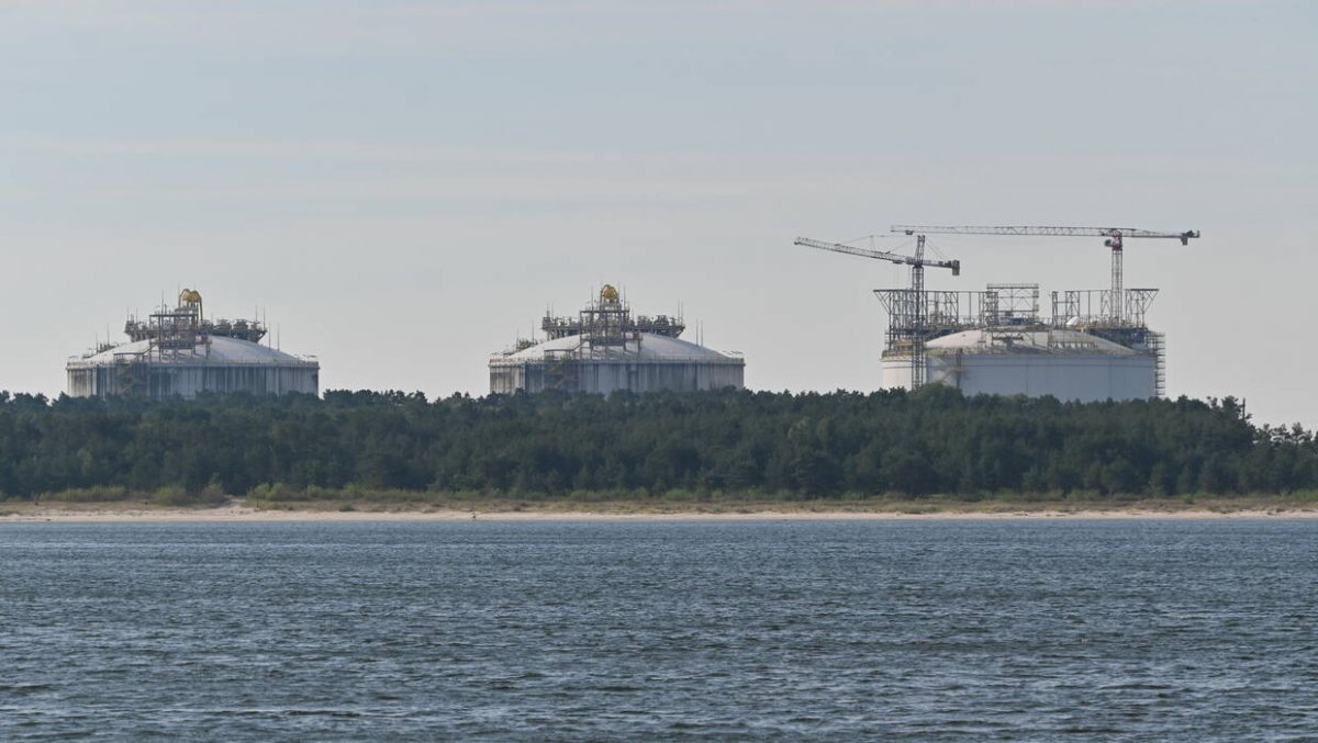 Resort infrastruktury nie wycofuje się z inwestycji w terminal kontenerowy w Świnoujściu
