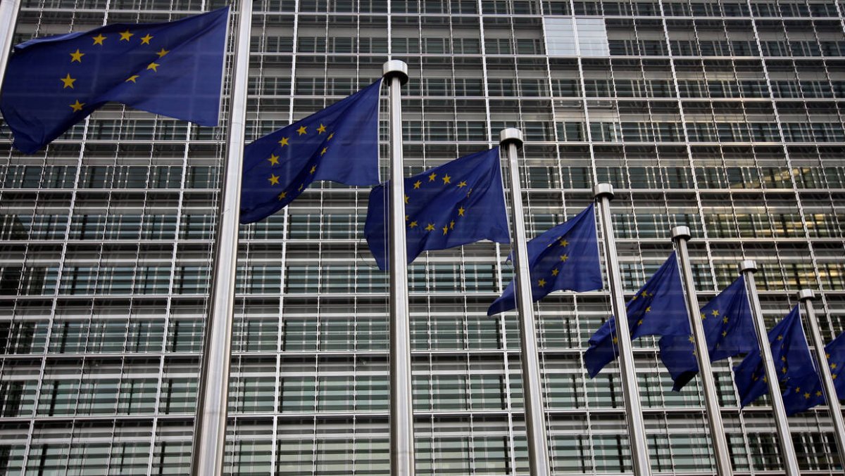 Komisja Europejska idzie na ustępstwa. Presja rolników zadziałała?