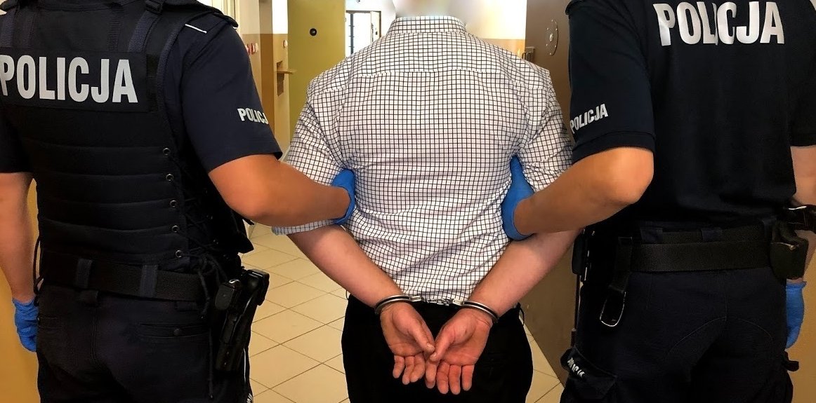 Ostatni z podejrzanych o napad w Wólce Kosowskiej w areszcie. Ukradli 4 mln zł