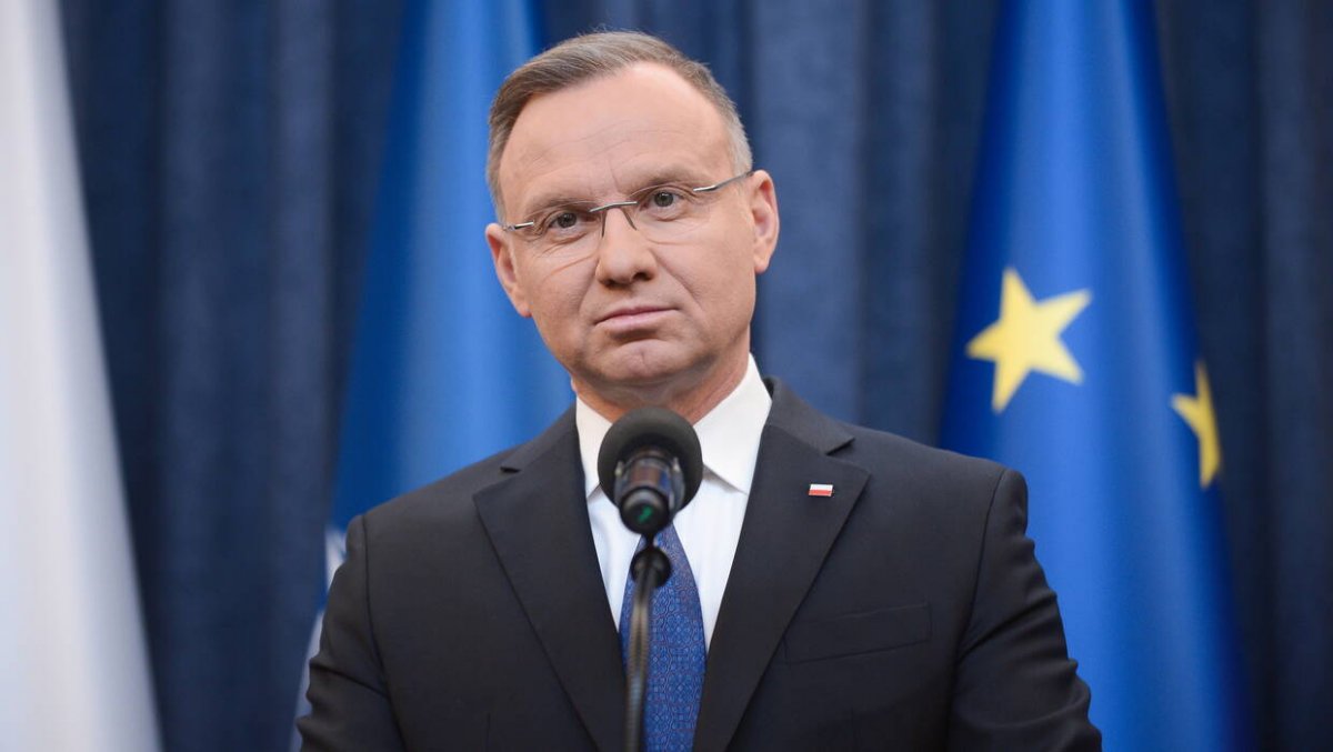 Prezydent ułaskawia więźniów politycznych