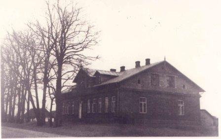 Szkołę Podstawową w Wieliszewie czeka rozbudowa. Poznaj jej ciekawą historię 