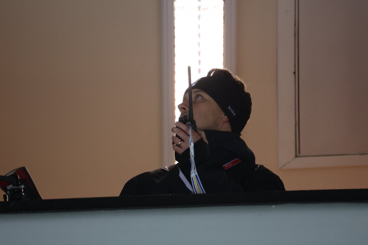 Wiatr wygrał ze skokami w Szczyrku. Prowadził Dawid Kubacki