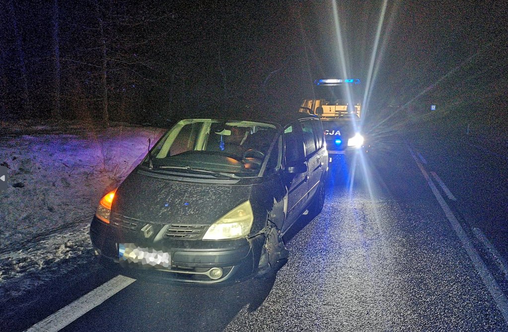 Pijany jechał na samej feldze, wraz z nim 3 małych dzieci i ich matka, która…też była pijana
