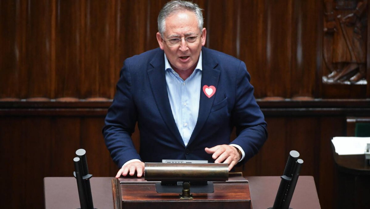 Zielone światło dla Sienkiewicza. Sąd przyznaje mu rację