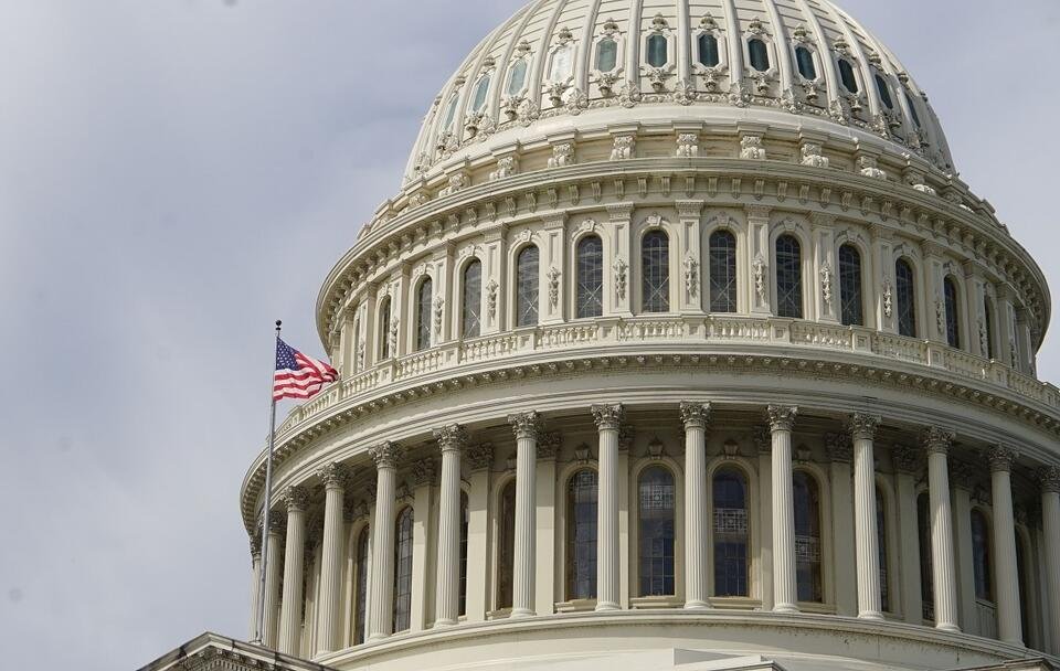 Senator USA krytykuje zmiany w polskich mediach publicznych