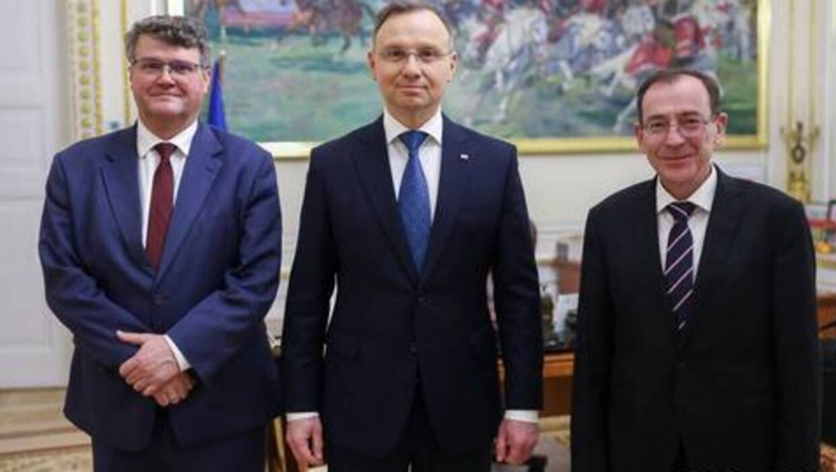 Prezydent spotkał się z żonami Mariusza Kamińskiego i Macieja Wąsika
