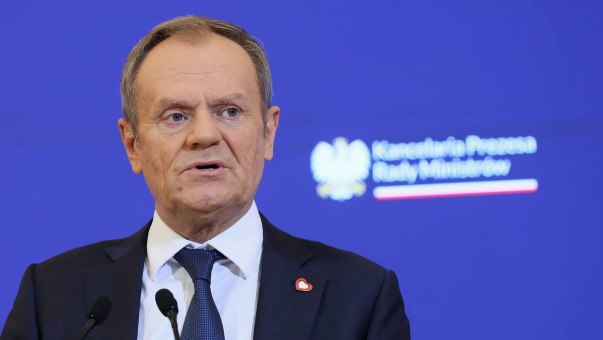 Premier: mam pełne zaufanie do marszałka Sejmu, także w kwestii mandatów Kamińskiego i Wąsika