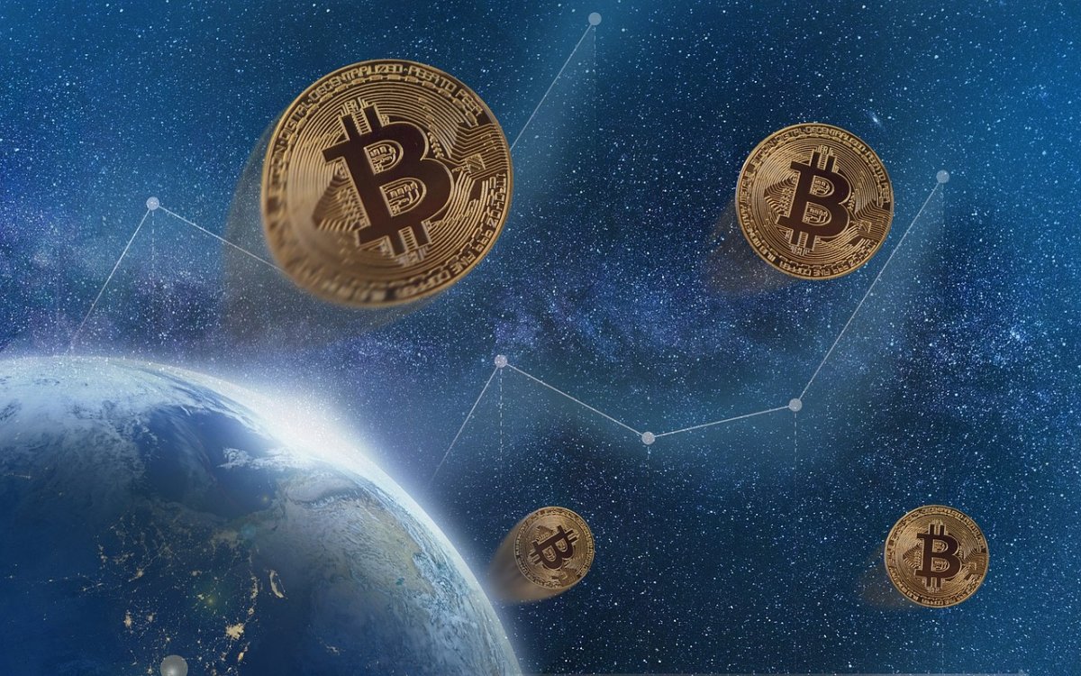 22-latek chciał zainwestować w kryptowaluty; stracił 22 tys. zł
