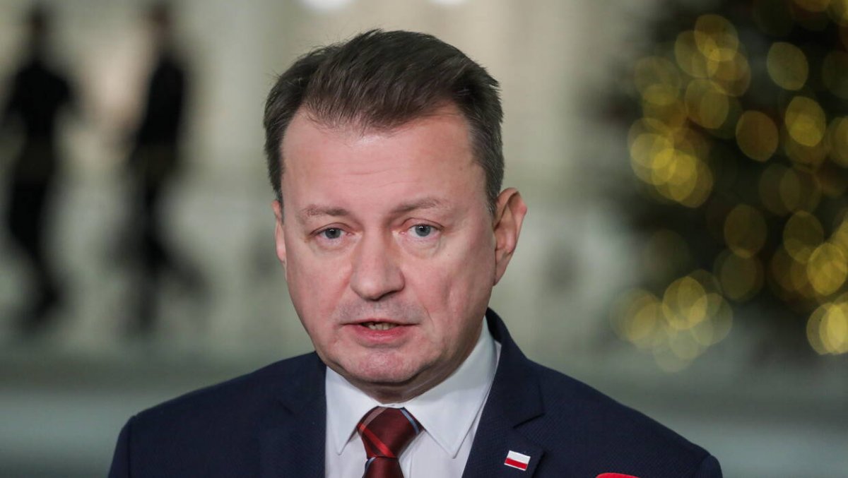 M. Błaszczak chce więcej jawności w oświadczeniach majątkowych VIP-ów