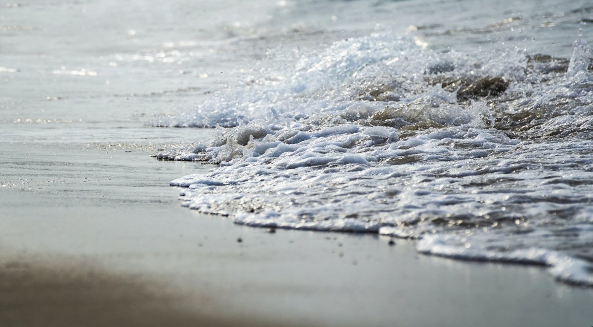 Sztorm zabrał jedną z najpiękniejszych plaż w Polsce