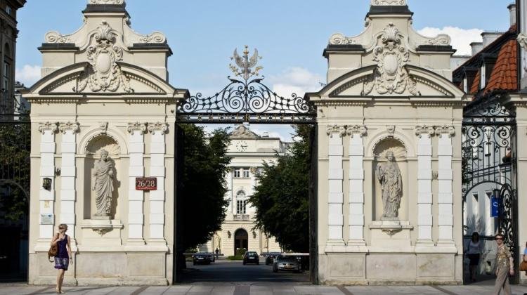 Rektor UW po strzelaninie na Uniwersytecie Karola w Pradze złożył kondolencje na ręce władz uczelni