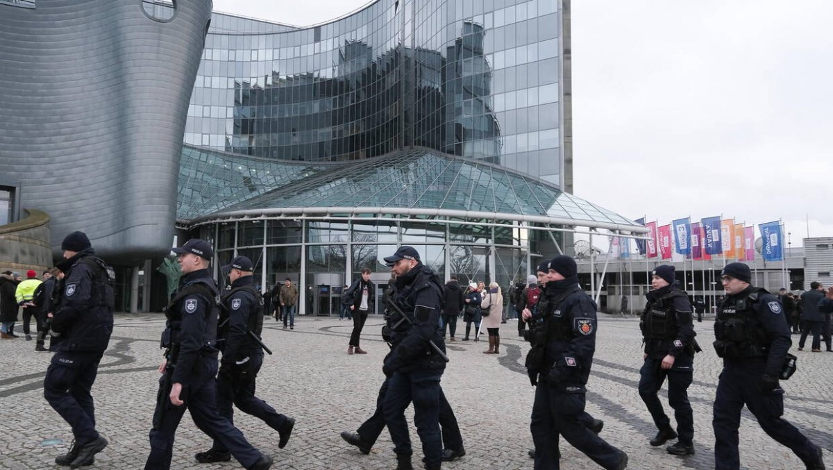 Czy policja zablokuje TVP?