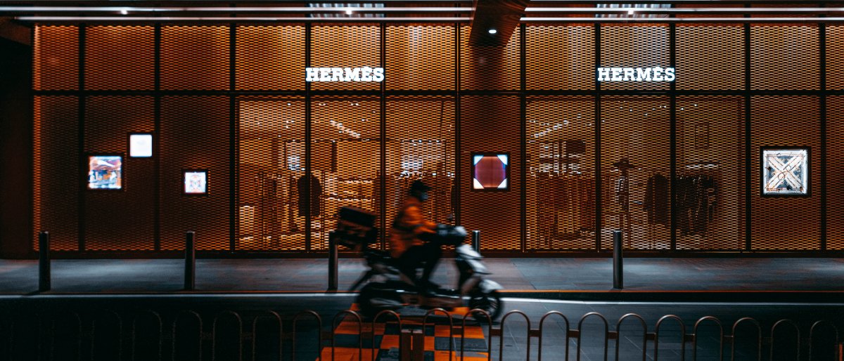 Ogrodnik nieoczekiwanym spadkobiercą majątku Hermès?