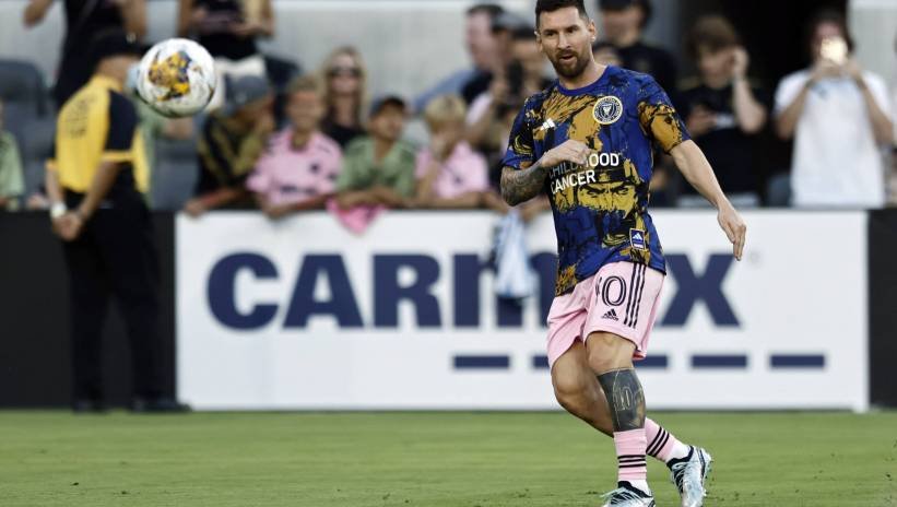 Messi zagra przeciwko swojemu pierwszemu klubowi z Argentyny