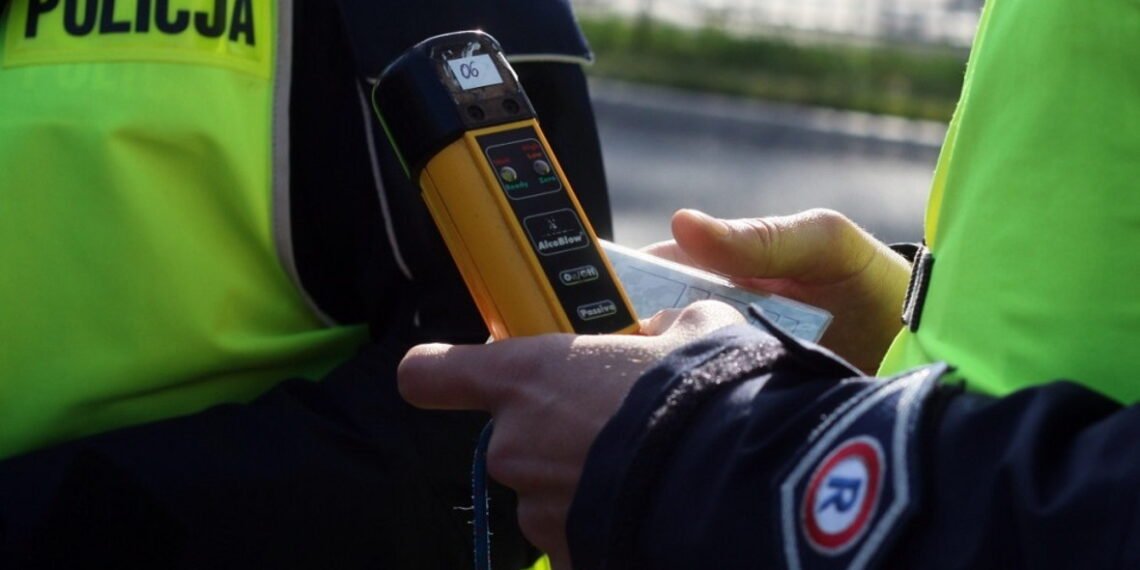 32-latek z 5 dożywotnimi zakazami prowadzenia pojazdów, znów złapany na jeździe po pijanemu