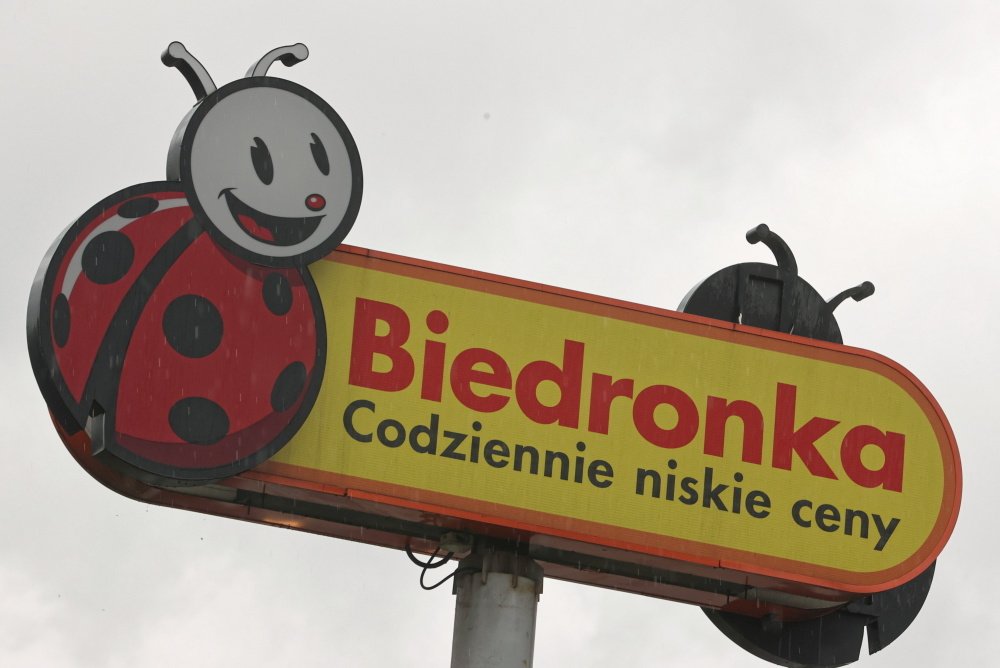 Pracownicy Biedronki dostaną od stycznia od 650 do 900 zł podwyżki