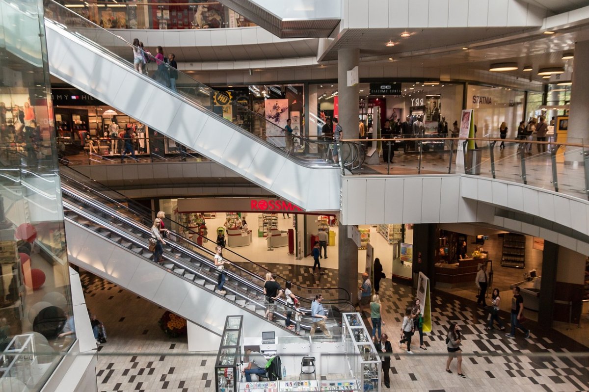 Żołnierze w Ukrainie są poszukiwani nawet na siłowniach i galeriach handlowych