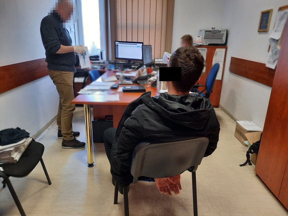 Dokładnie zaplanowali akcję i uprowadzili 22-latka