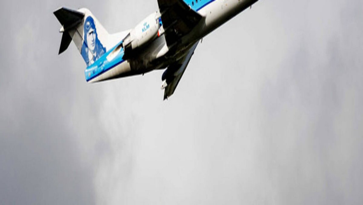 KLM odwołuje kilkadziesiąt lotów na lotnisku w Amsterdamie