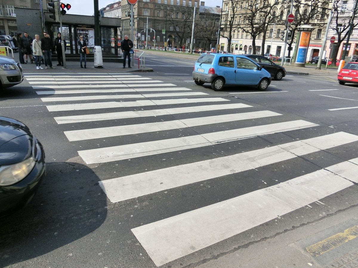 75 mln zł inwestycji na przejścia dla pieszych, chodniki czy ścieżki rowerowe
