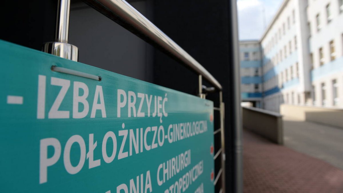 19-latka urodziła w lesie, sprawą zajęła się prokuratura