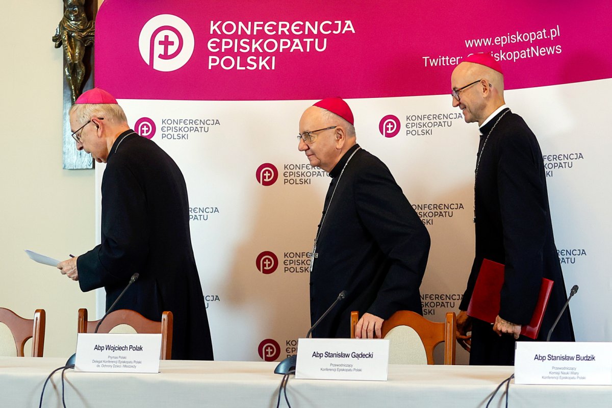 Abp Galbas: Synod to nie nowotwór, który się pojawił na nieskażonej tkance Kościoła