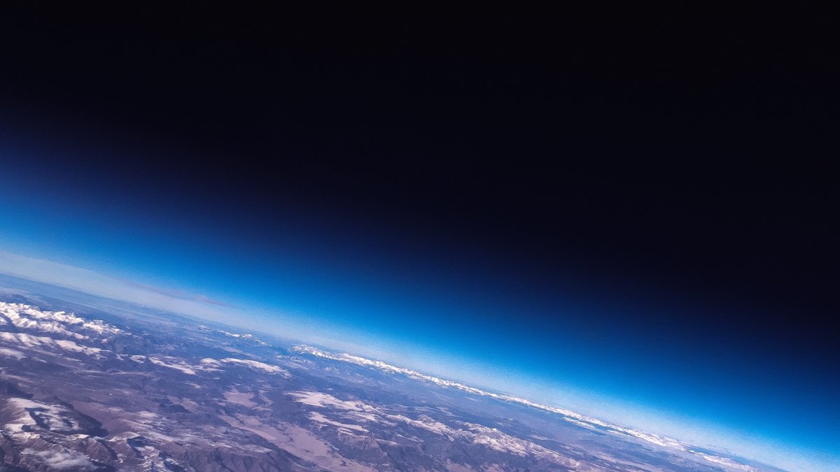 SpaceX umieści na orbicie satelitę SatRev zawierający perowskity Saule Technologies