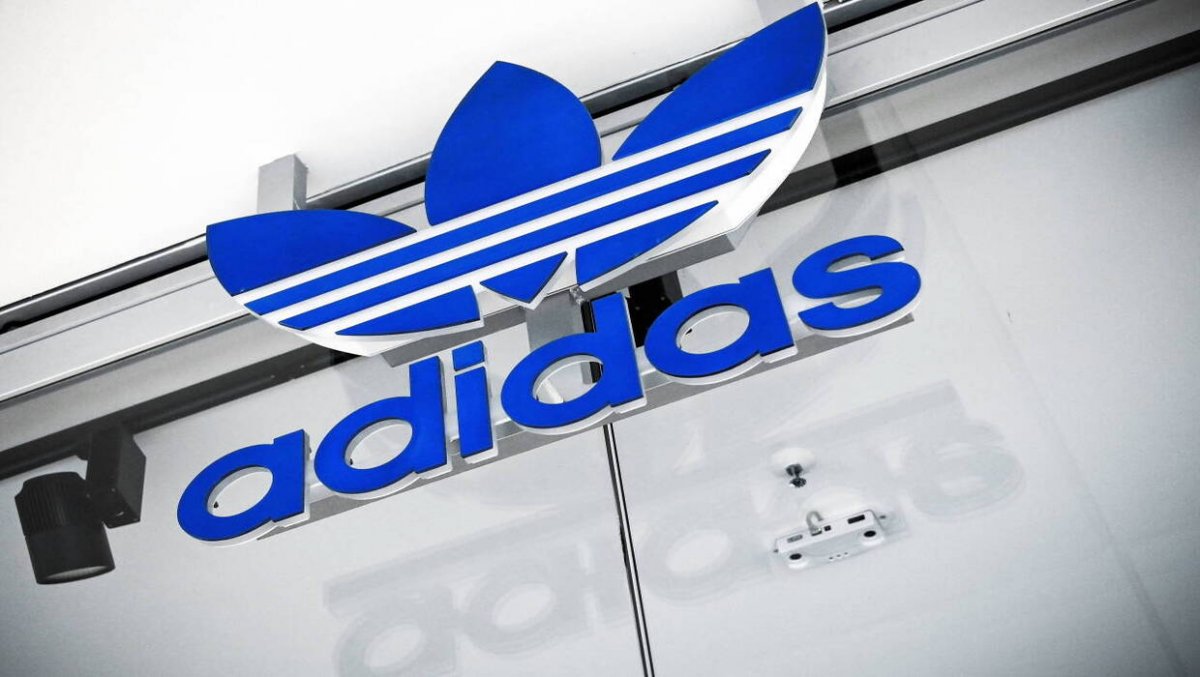 Firma adidas wyposaży polską reprezentację?
