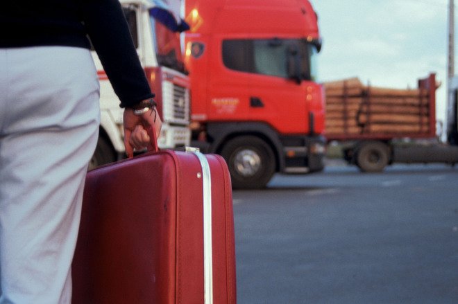 Wzrasta liczba wniosków o azyl w Europie, przekraczając 800 tysięcy w tym roku