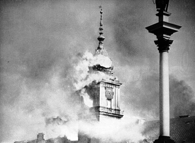84 lata temu po bohaterskiej obronie skapitulowała Warszawa