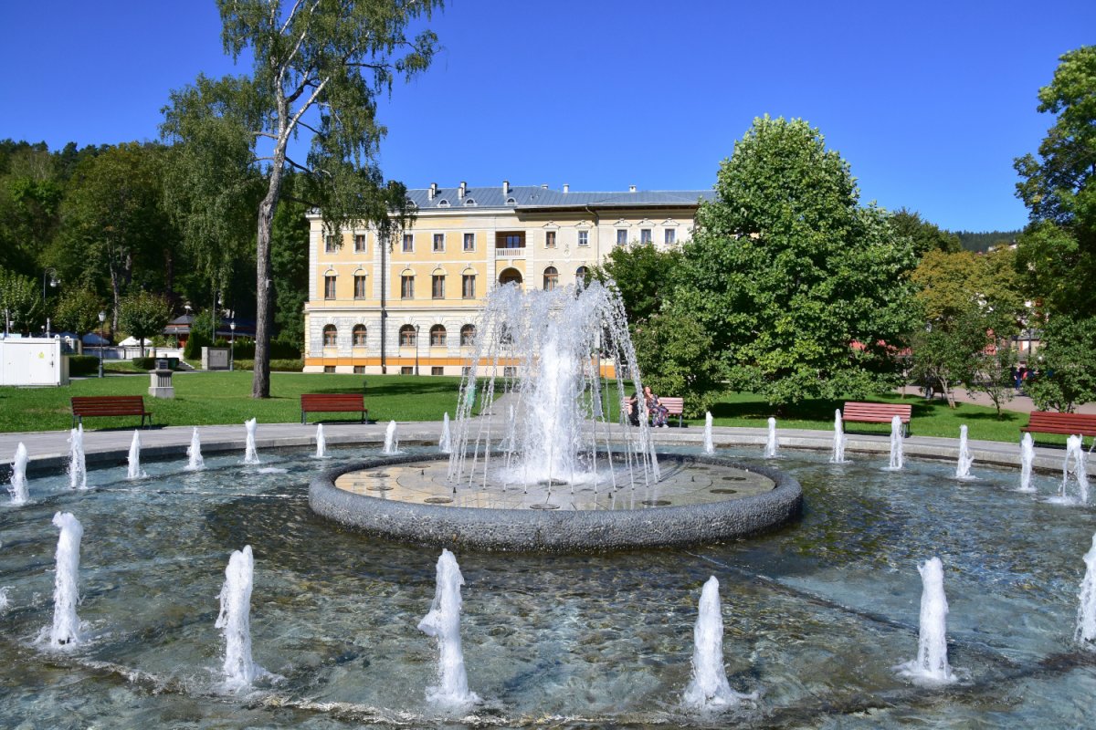 Urlop w Krynicy-Zdroju. Poczuj klimat niezwykłego uzdrowiska 