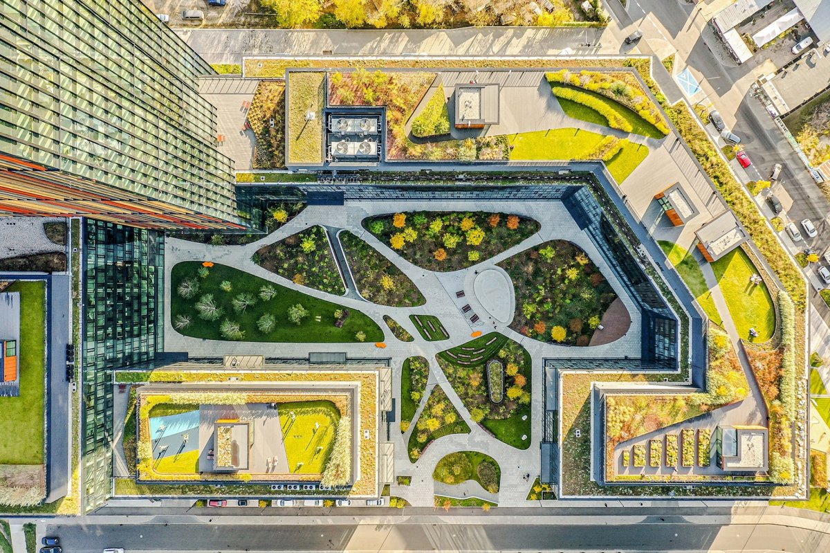 Spacery po najlepszych architektonicznych realizacjach Warszawy