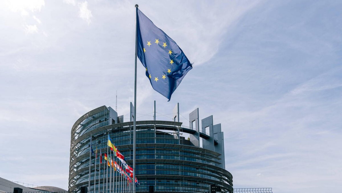 UE nie ukrywa zamiarów wobec Polski. „Spectator”: Eurokraci chcą odejścia Morawieckiego