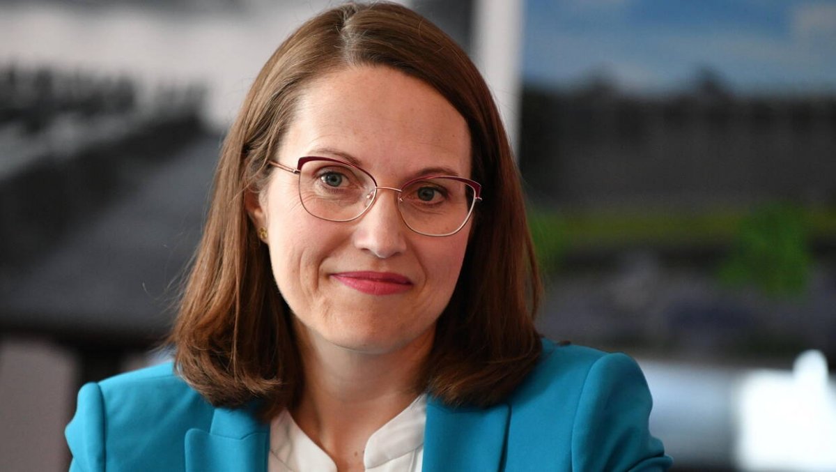 Minister finansów: jeśli będzie potrzeba, podejmiemy decyzje o kontynuacji tarcz antyinflacyjnych w 2024 r.