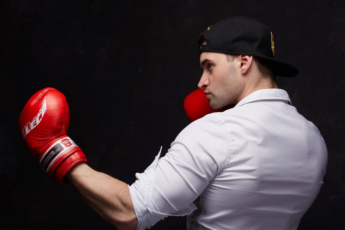 Fame MMA .Gwiazdy w oktagonie: ambicje, pieniądze, czy honor?