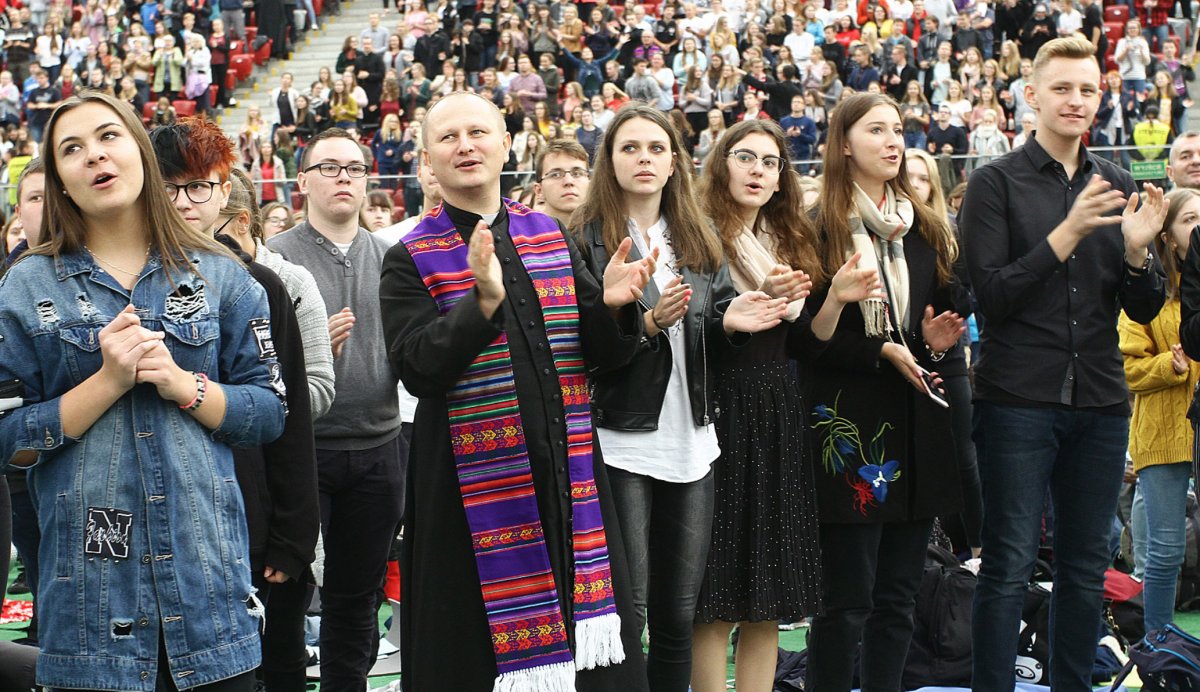 W sobotę 30 tys. osób weźmie udział w spotkaniu „Jezus na stadionie Legii”