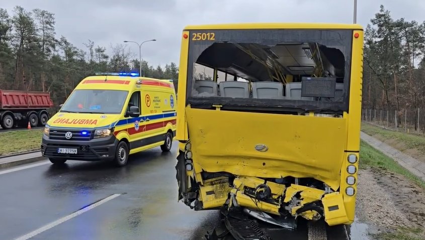 Eksplozja w autobusie miejskim. Ranne niemowlę!